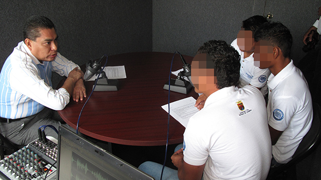 Mejores opciones de crecimiento a internos, con programa radiofónico de Villa Crisol: SSP