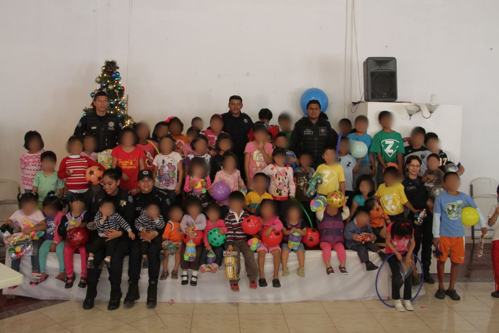 Policías de la SSP, visitan hospital pediátrico, casas hogar, albergues y colonias marginadas