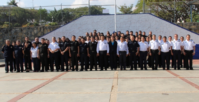 Funcionarios de la SSyPC concluyen Diplomado de Juicios Orales