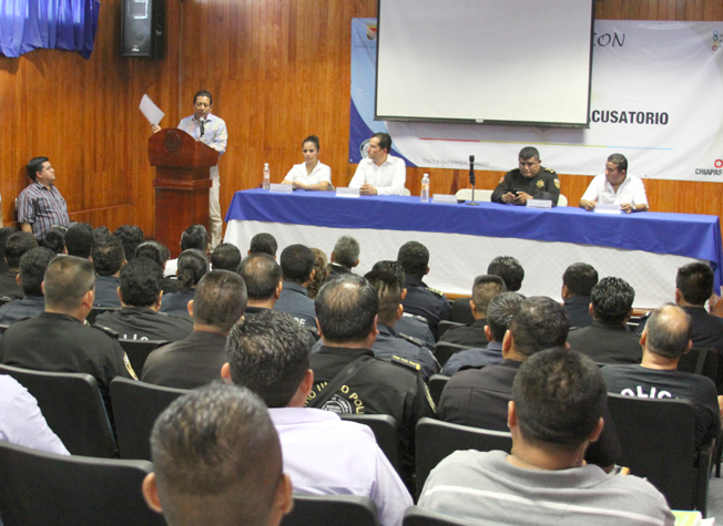 Secretario de Seguridad clausura curso de titulación de la licenciatura en Seguridad Pública