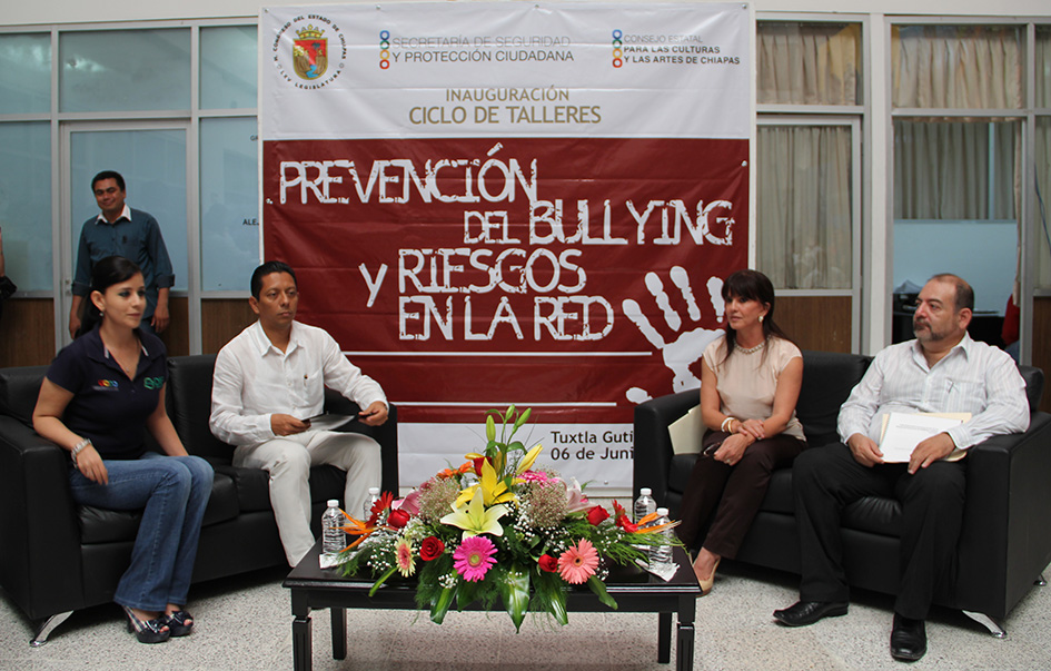 Con programas preventivos, SSyPC combate casos de bullying y riesgos en la red