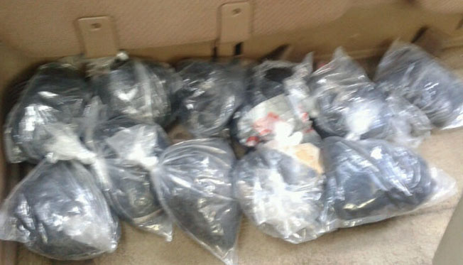 Vehículo de rayos X de la SSyPC detecta paquetes de droga en camioneta