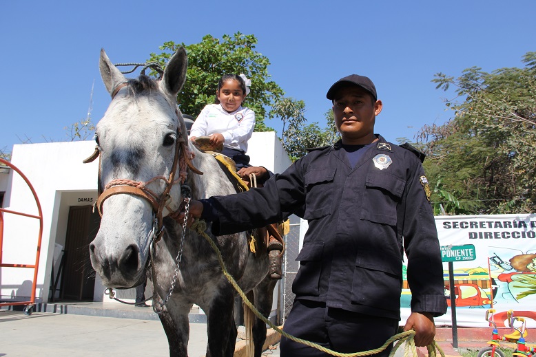 67 elementos de seguridad privada, culminan capacitación de Formación Policial: SSP