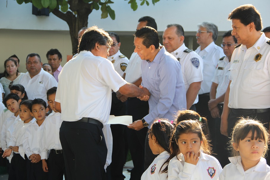 67 elementos de seguridad privada, culminan capacitación de Formación Policial: SSP