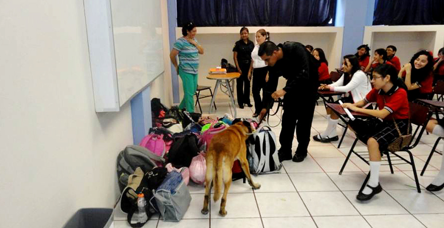 Realiza SSyPC â€œOperativo Mochilaâ€ en escuelas de Tuxtla GutiÃ©rrez