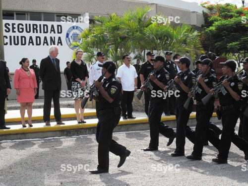 Reciben titulares de seguridad del estado,   a Embajadora de la Gran BretaÃ±a e Irlanda del Norte
