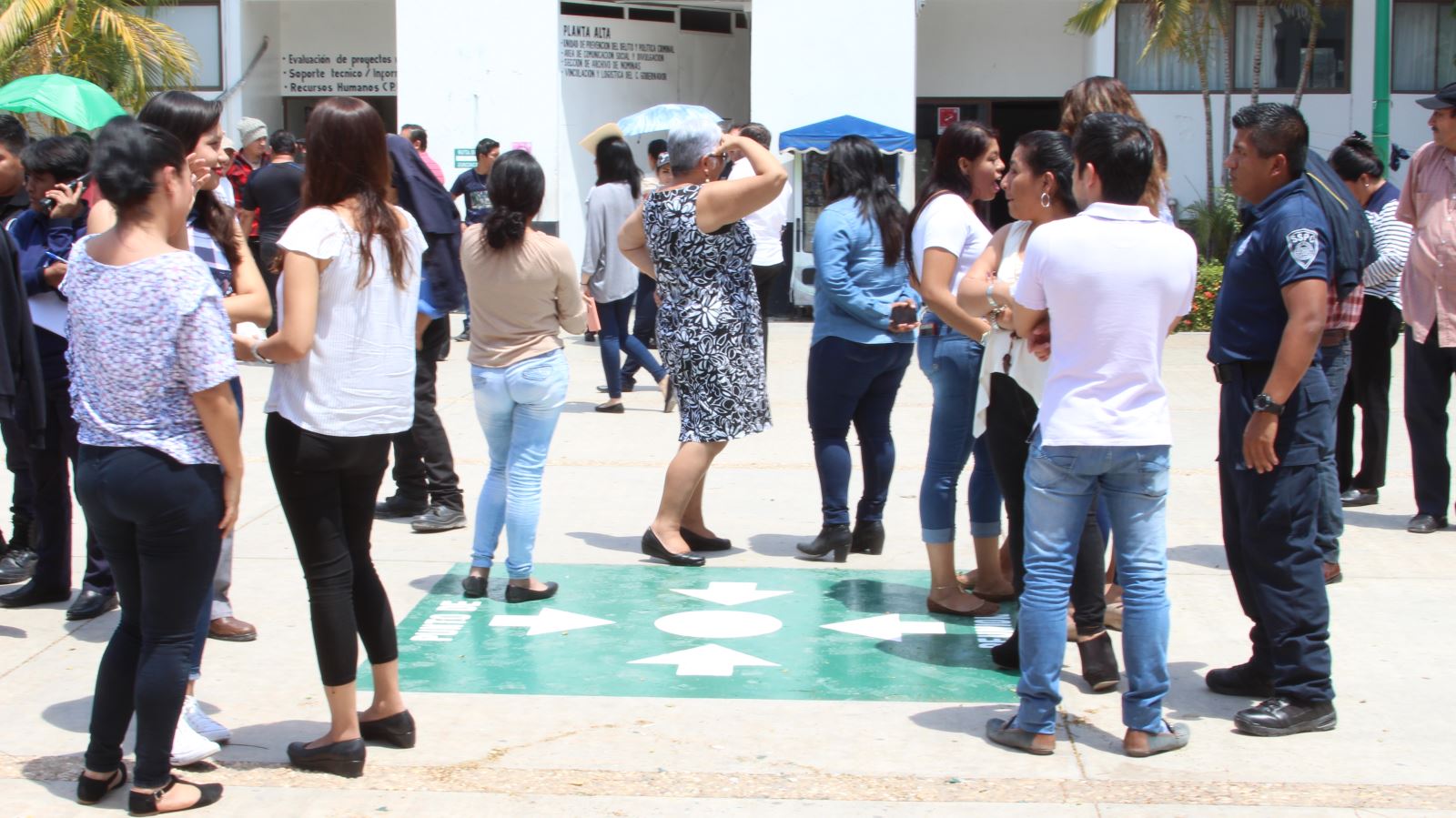 Con disciplina y responsabilidad, personal de la SSP participa en Simulacro Estatal de Sismo en Chiapas 2018