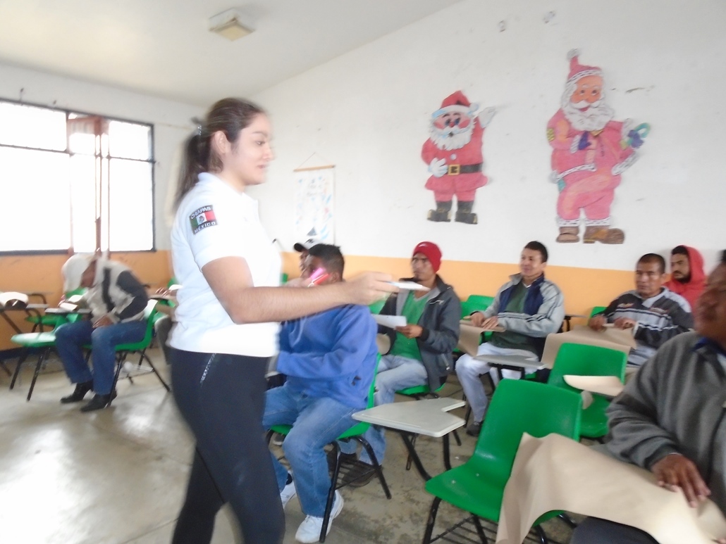 SSP sensibiliza a internos en materia de género