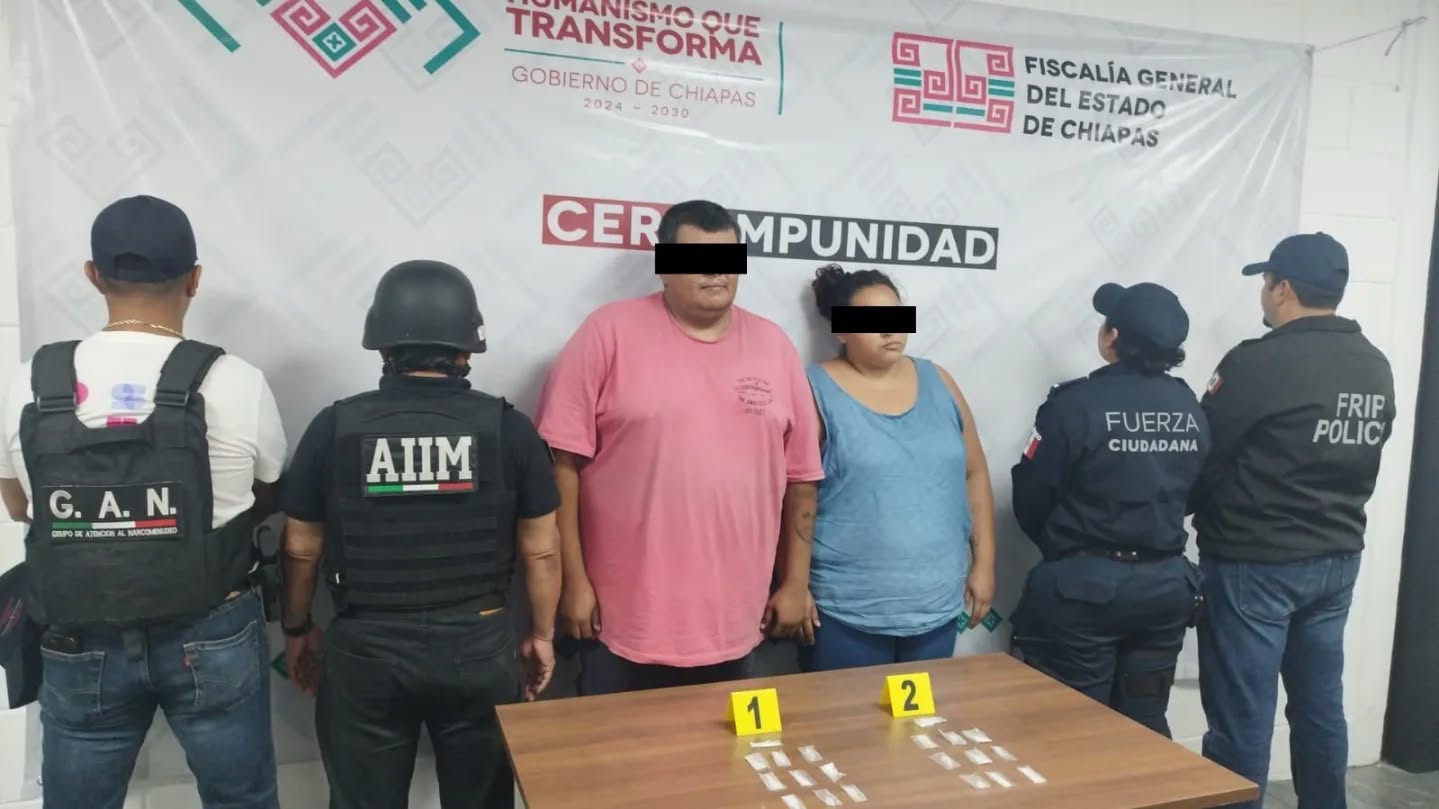 SSP y FGE detienen a dos personas con presunta metanfetamina en Tuxtla Gutiérrez.