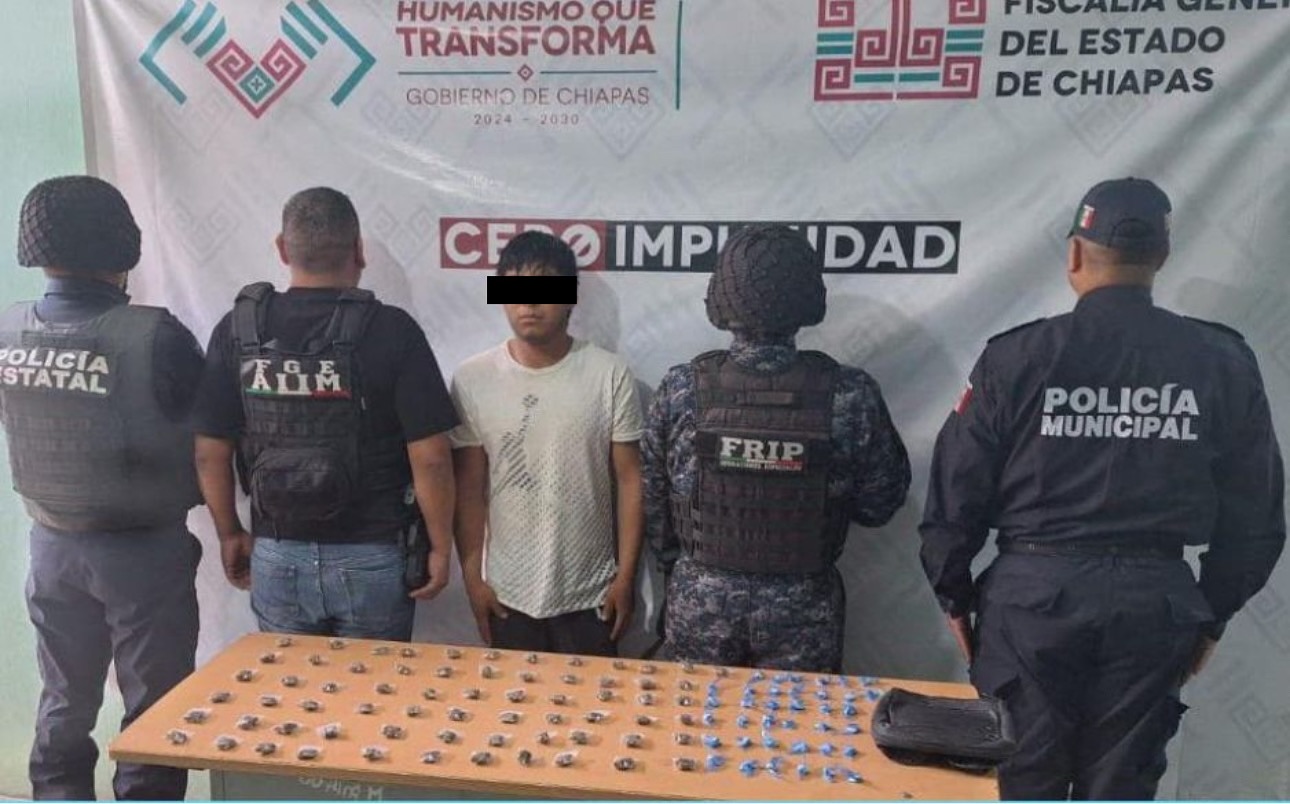 SSP y FGE detienen a masculino por probable delito contra la salud en San Cristóbal de Las Casas.