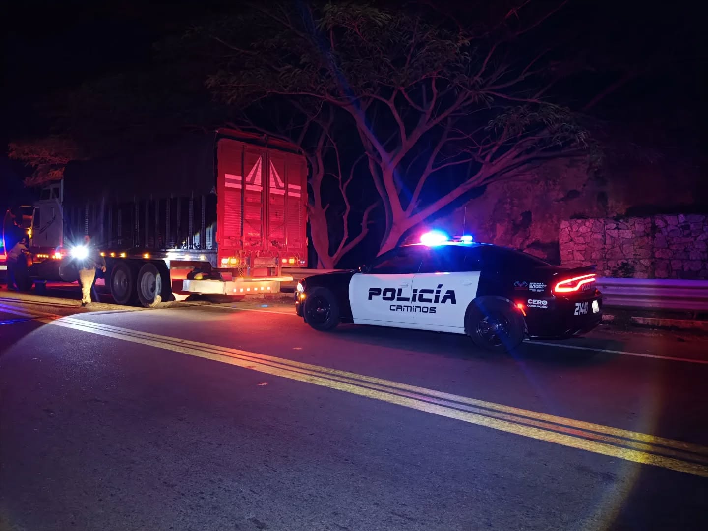 Policía de Caminos de la SSP refuerza apoyos en carreteras de Chiapas.