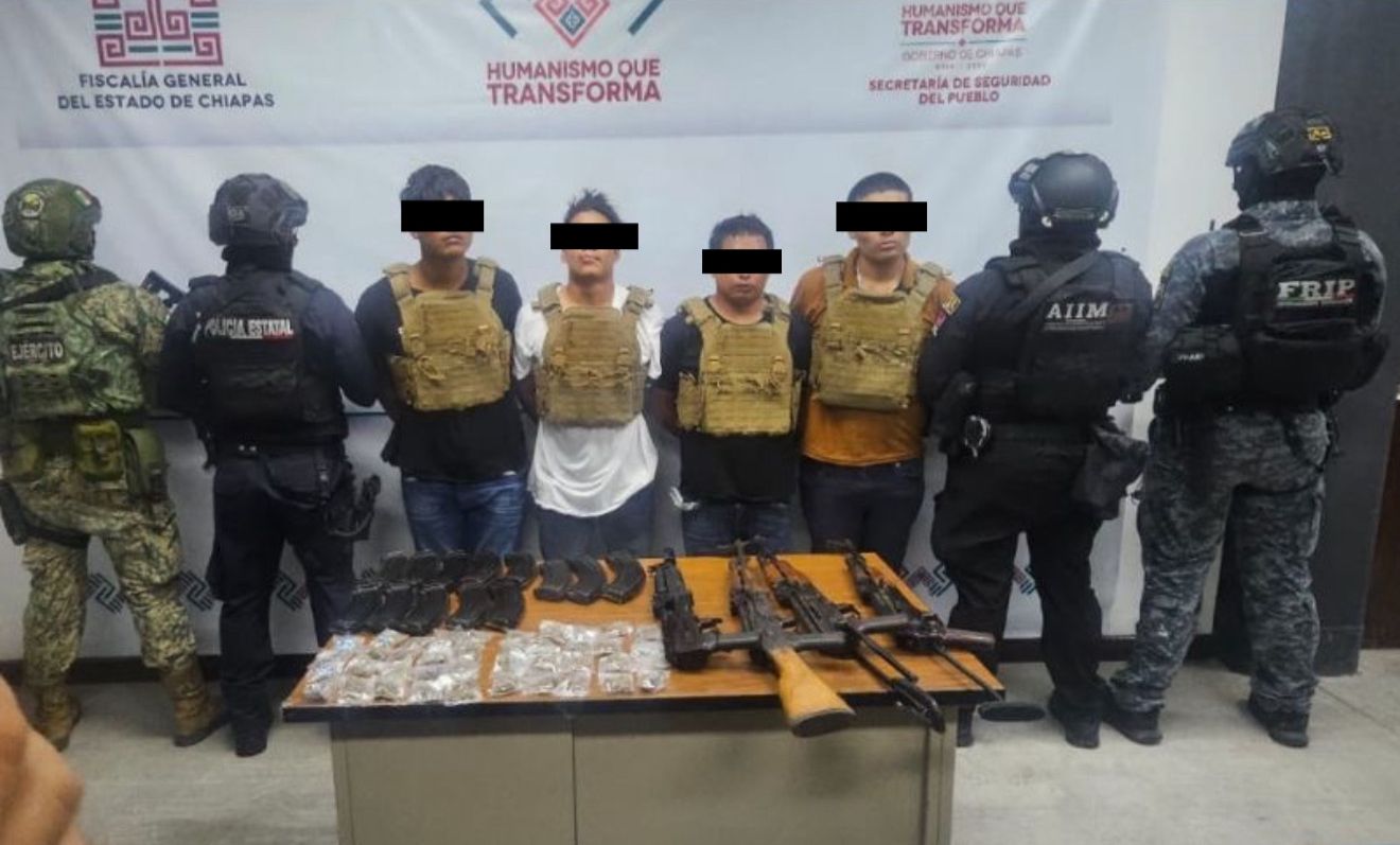 En operativo interinstitucional detienen a masculinos con armas de fuego y presuntos narcóticos en Tecpatán.