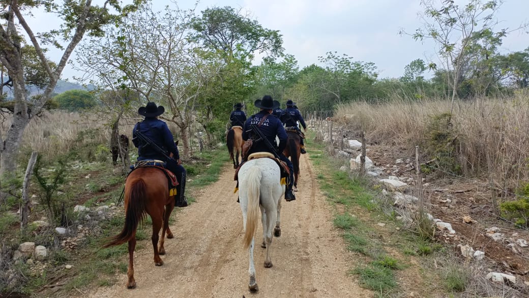 SSP establece patrullajes con binomios equinos en Ocozocoautla.