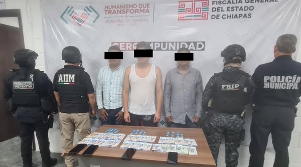 En operativo interinstitucional detienen a tres masculinos por presuntos narcóticos en Tuxtla Gutiérrez.