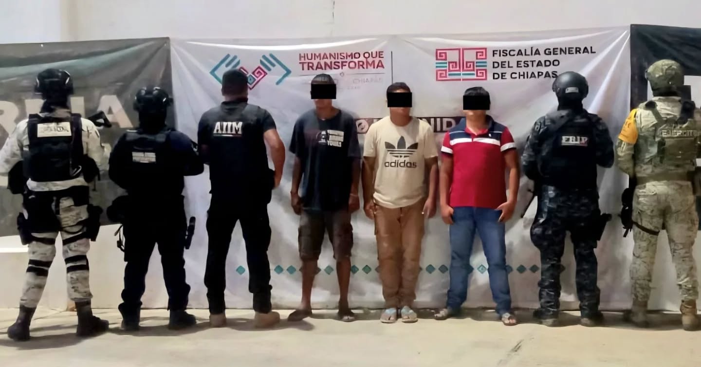 En operativo interinstitucional detienen a tres masculinos con presuntas drogas en Villaflores.