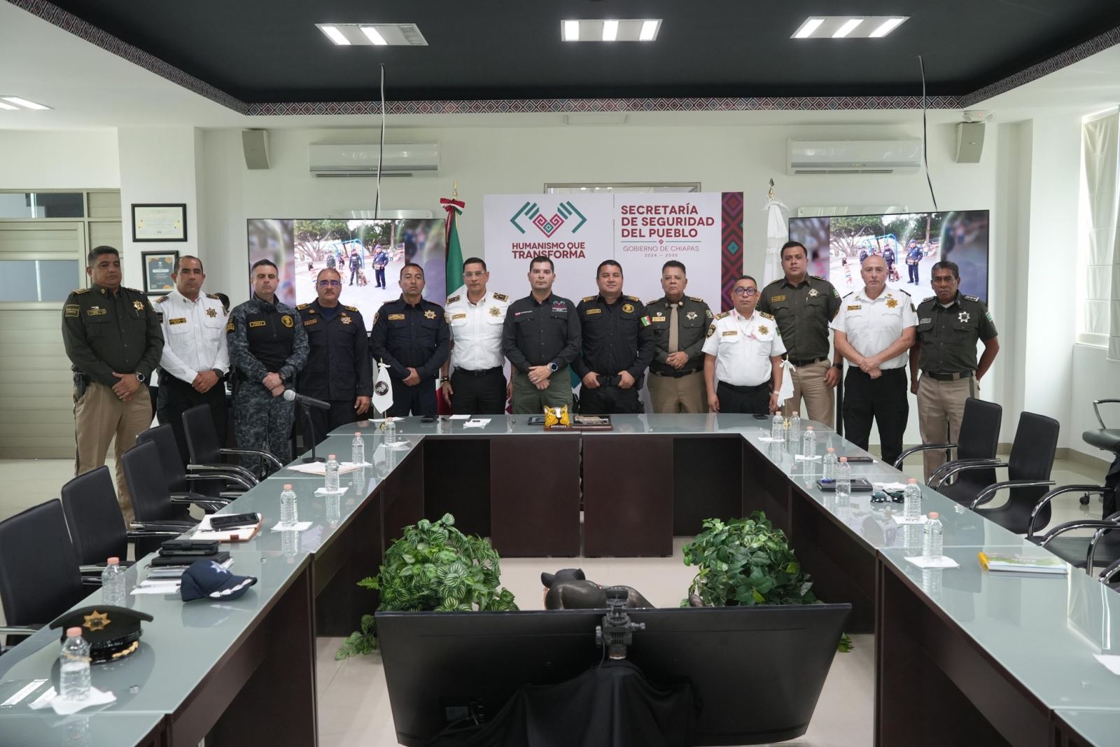 “Estamos trabajando, supervisando la operación que tenemos de vacaciones seguras”: Óscar Alberto Aparicio Avendaño.