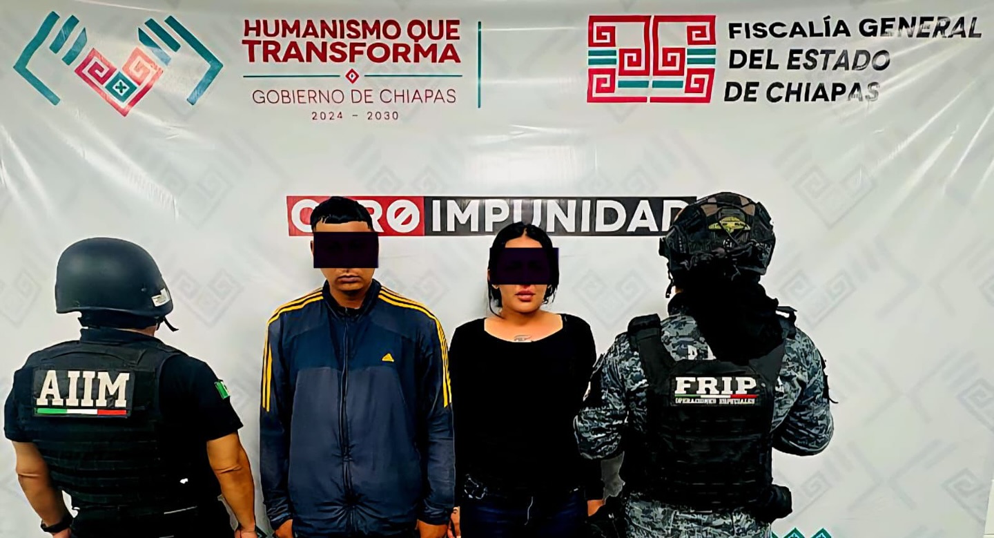 En operativo interinstitucional detienen a dos presuntos narcomenudistas en Tuxtla Gutiérrez.