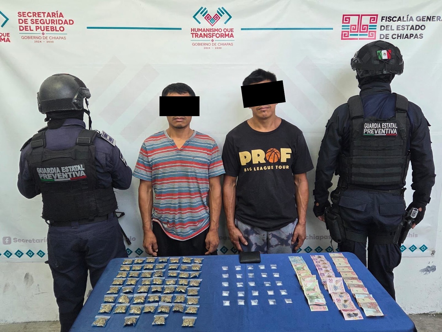 En operativo de seguridad detienen a dos presuntos narcomenudistas en Tapachula.