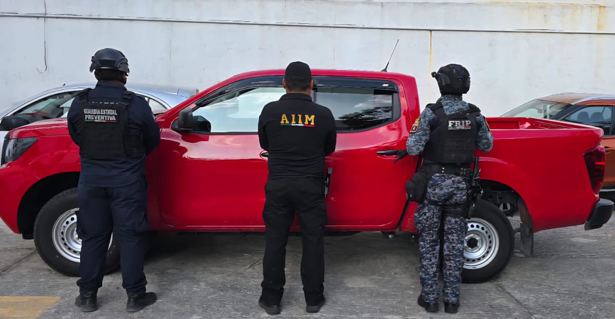 SSP y FGE detienen a masculinos con vehículos con reporte de robo en el estado de Chiapas