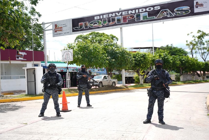 El Secretario de Seguridad del Pueblo y el Fiscal General del Estado, están encabezando un operativo