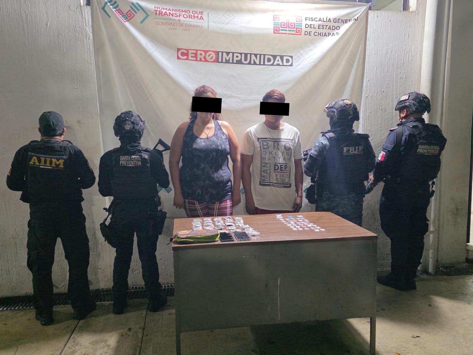 SSP y FGE detienen a dos personas con presuntos narcóticos en Tapachula