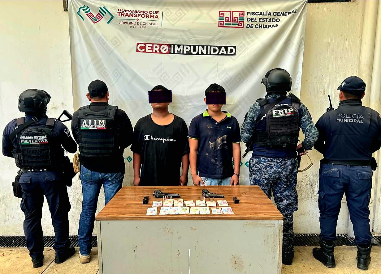 En operativo interinstitucional detienen a dos masculinos con armas de fuego en Huehuetán