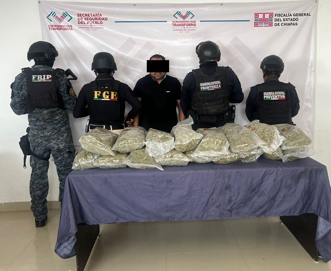 En operativo interinstitucional detienen a masculino con paquetes de marihuana en Suchiate