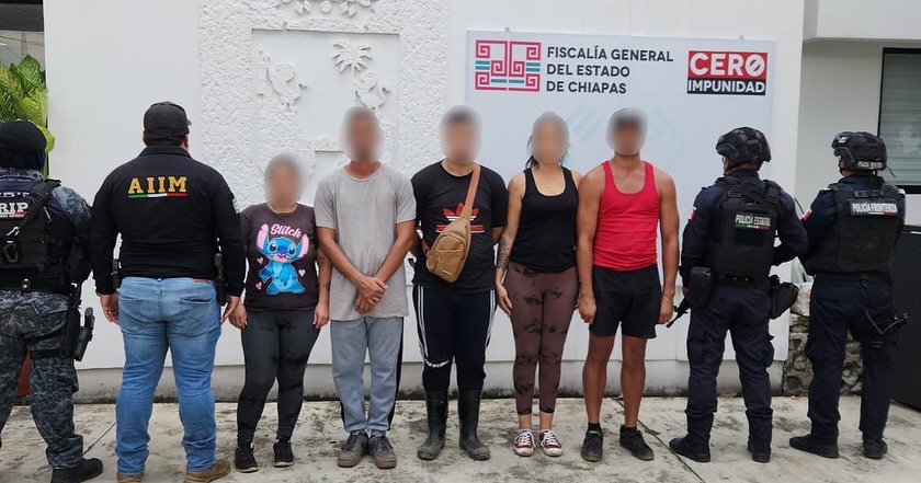 SSP y FGE detienen a masculino por presunta extorsión a migrantes en Huehuetán.
