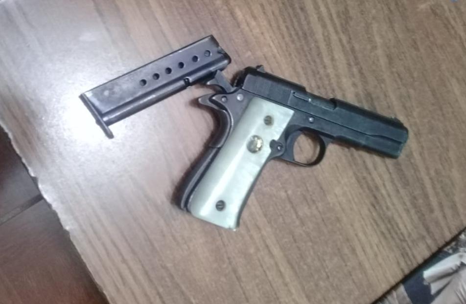 Asegura SSP arma de fuego en puesto de control vehicular en Ocotepec