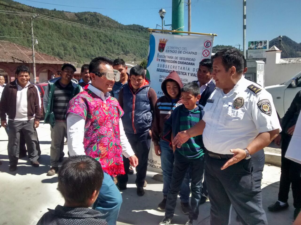 SSP lleva Caravana de Educación Vial a Zinacantán